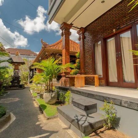 Pondok Lulik Homestay Canggu Exterior foto