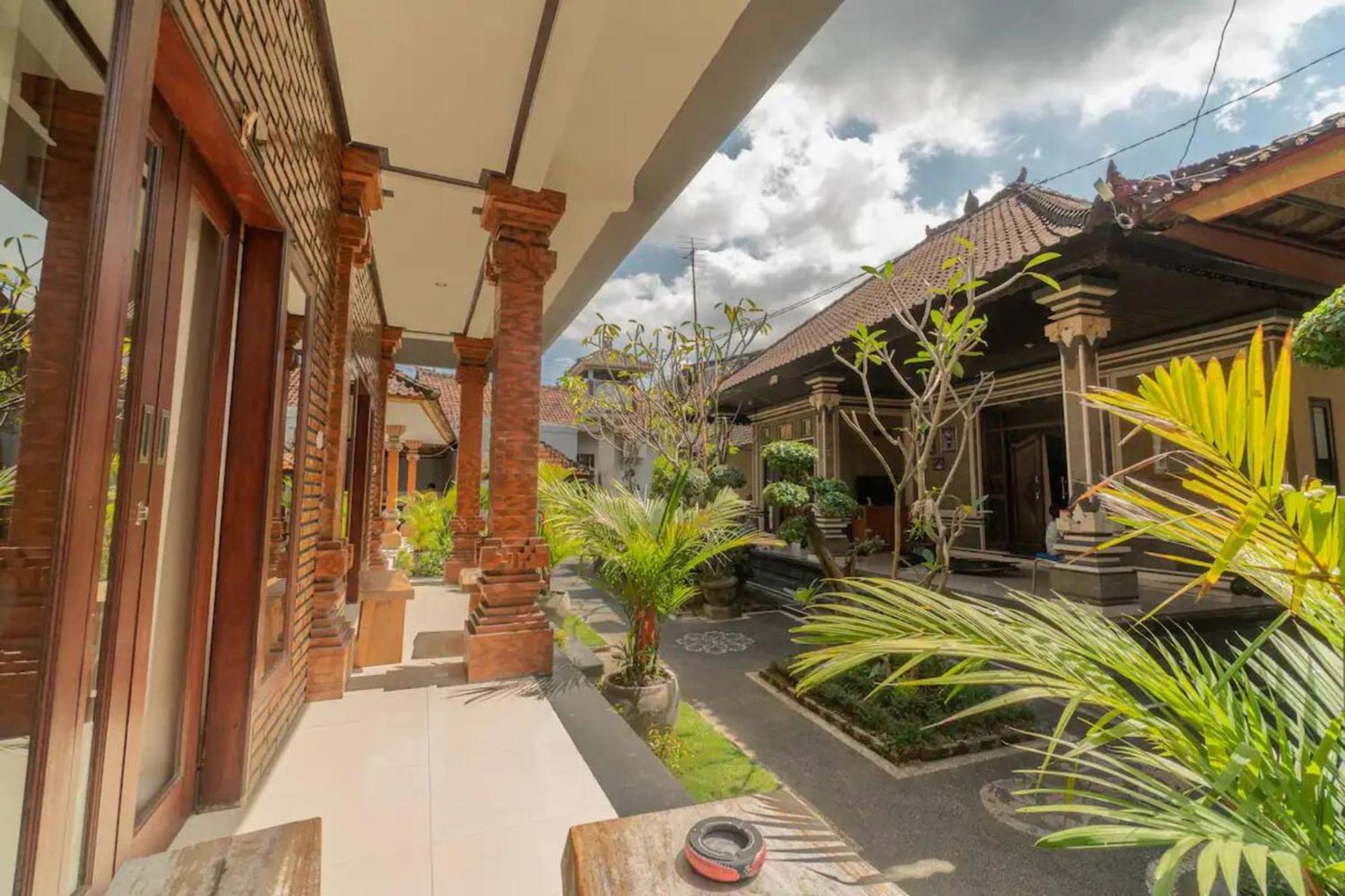 Pondok Lulik Homestay Canggu Exterior foto
