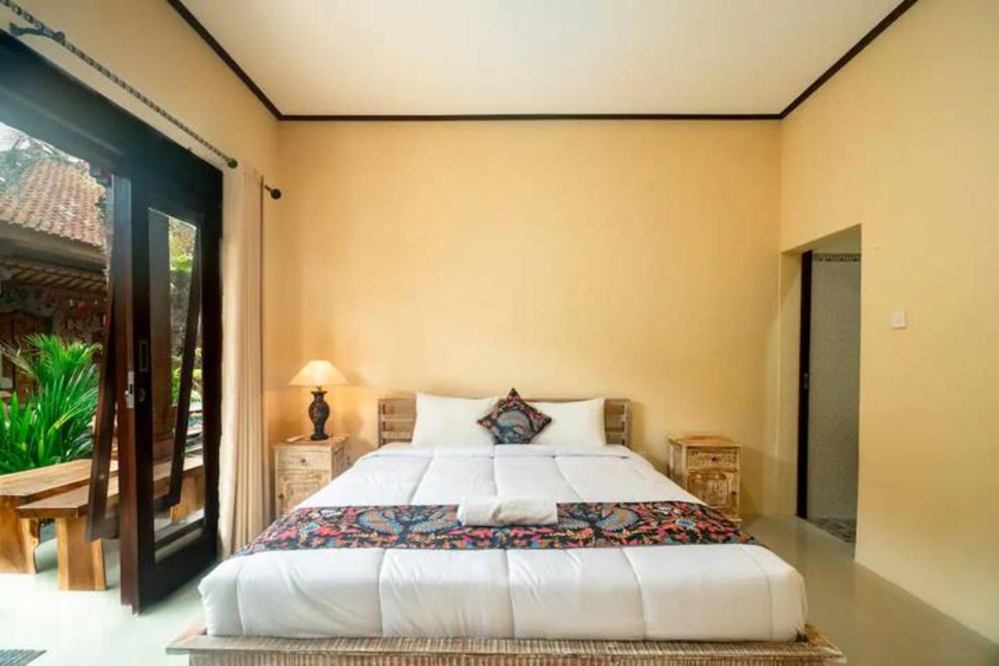 Pondok Lulik Homestay Canggu Exterior foto