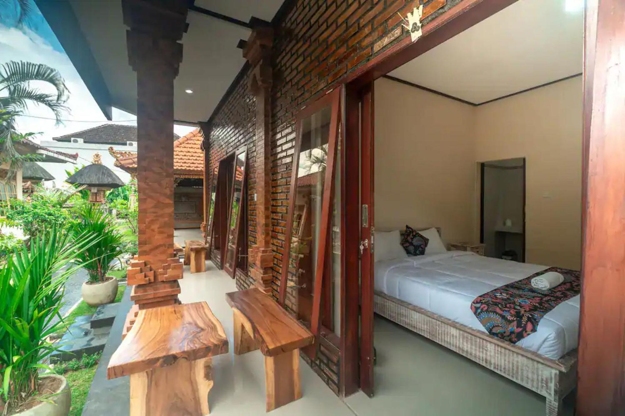Pondok Lulik Homestay Canggu Exterior foto