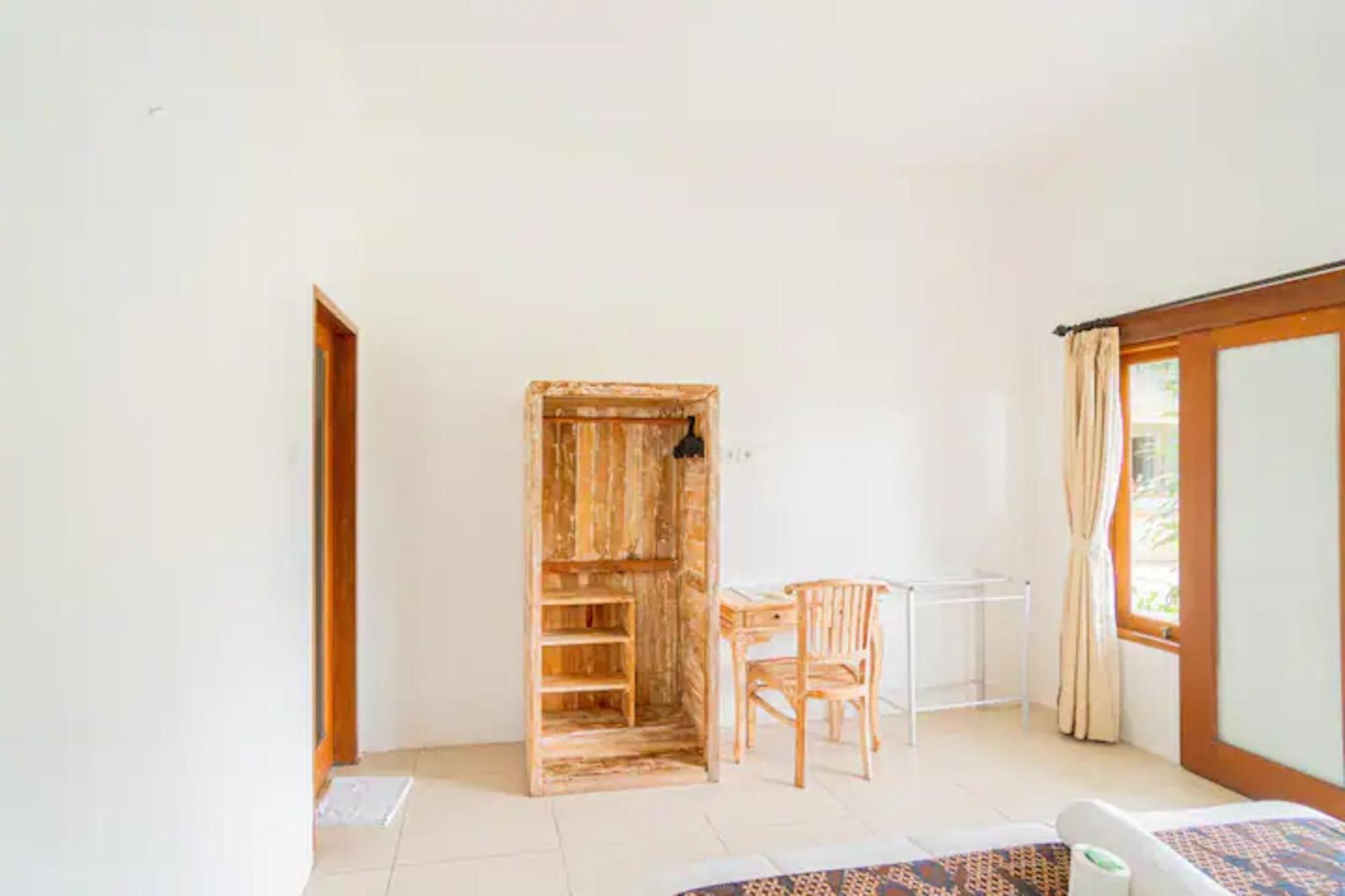 Pondok Lulik Homestay Canggu Exterior foto