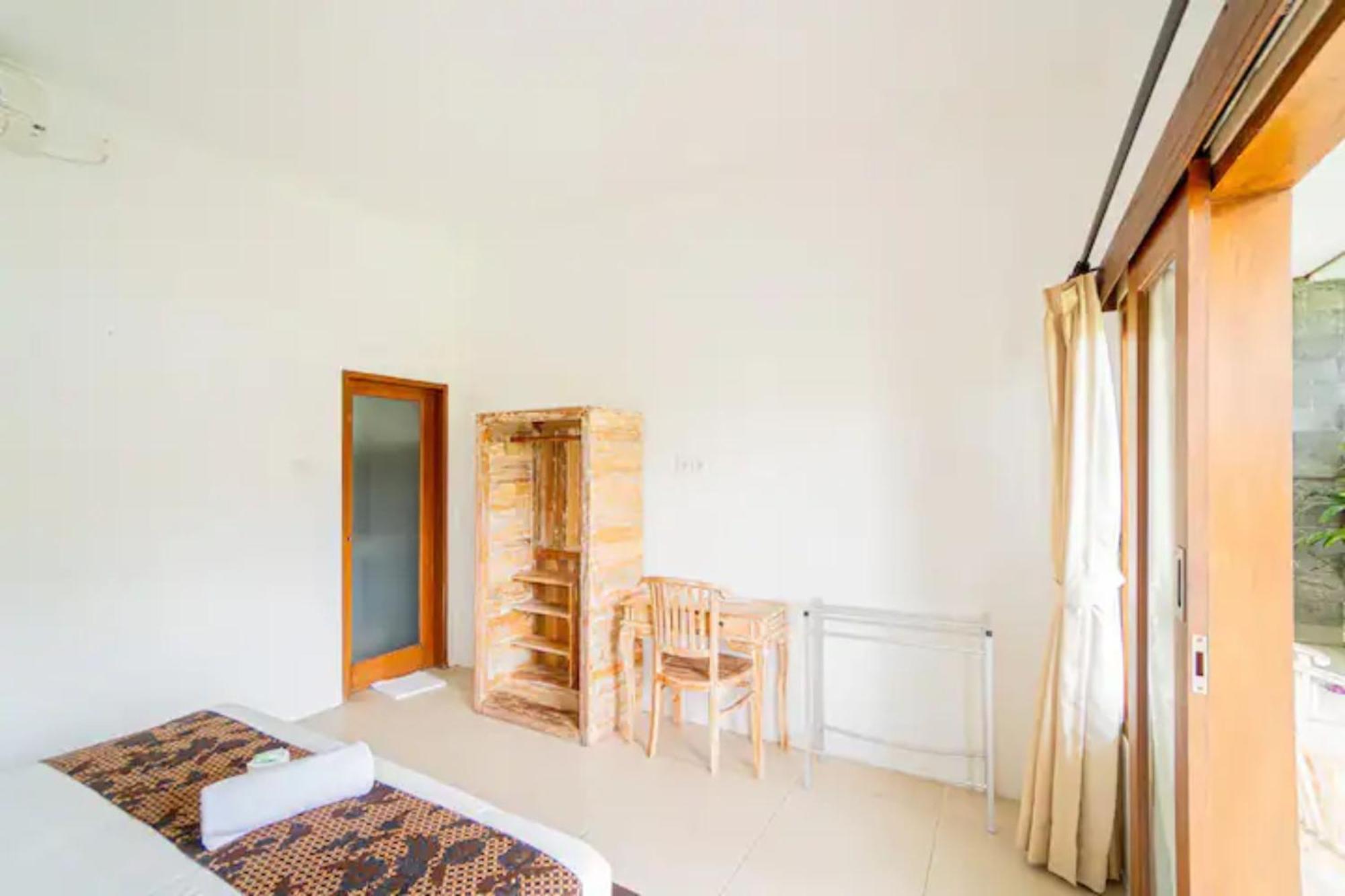 Pondok Lulik Homestay Canggu Exterior foto